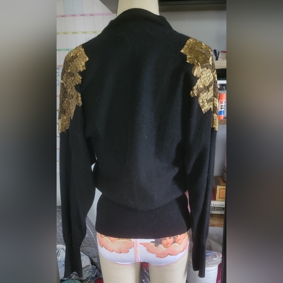 Spree International Gold Beaded Lambswool Large sweater - Picture 3 of 9